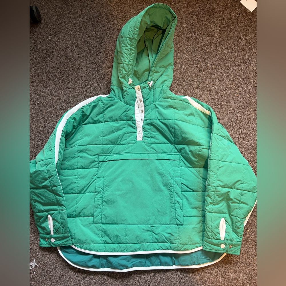 Green Hooded Puffer Jacket